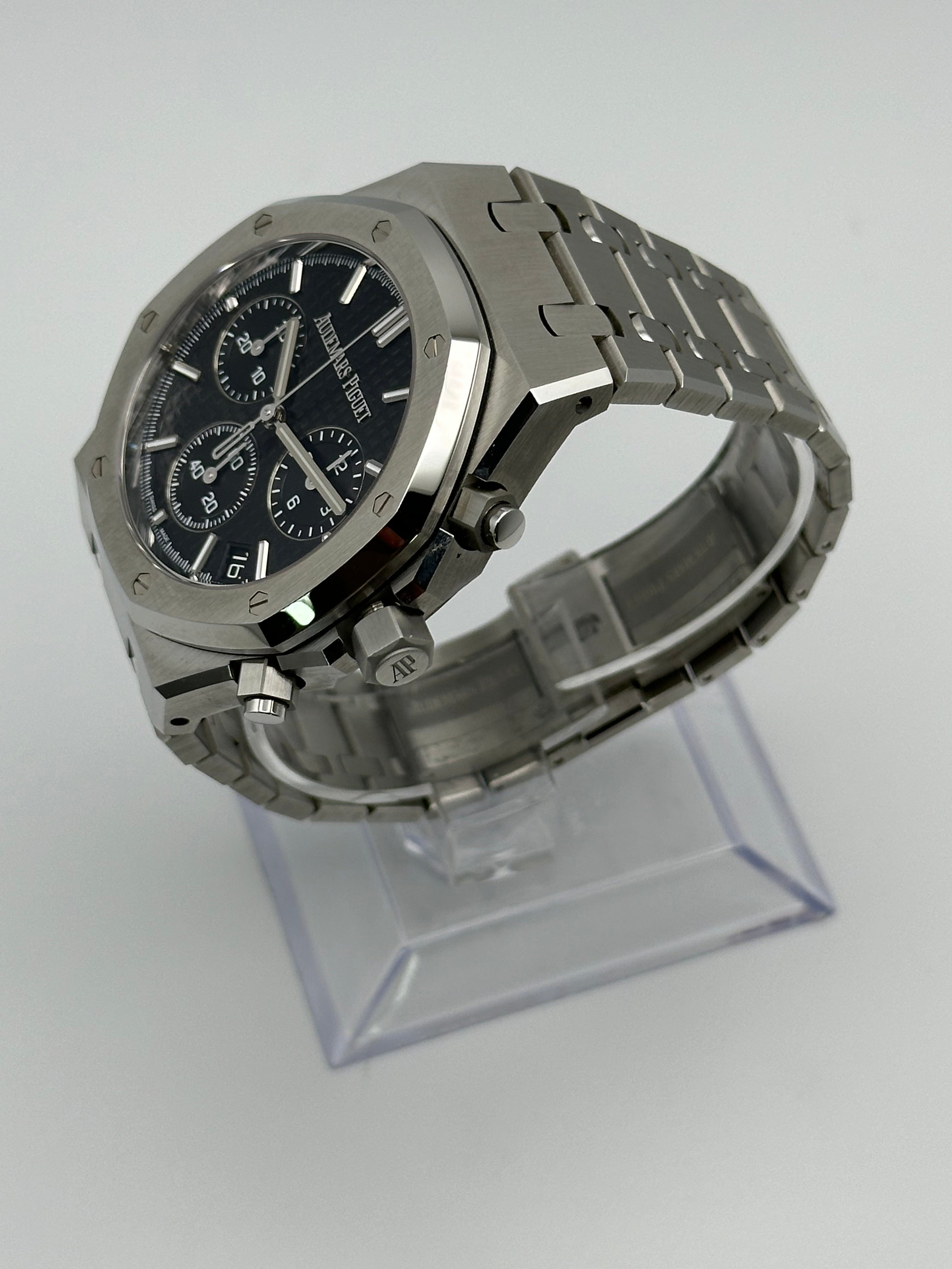 Audemars Piguet Royal Oak 26240ST.OO.1320ST.02 Selfwinding Chronograph '50th Anniversary' Stainless Steel Black Dial view 3
