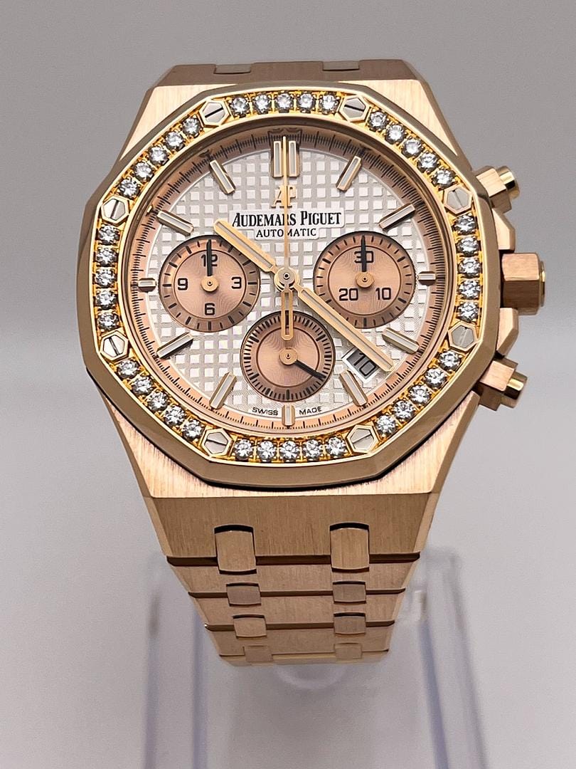 Audemars Piguet Royal Oak 26315OR.ZZ.1256OR.01 Chronograph Rose Gold Silver Dial Diamond Bezel (2021) view 2
