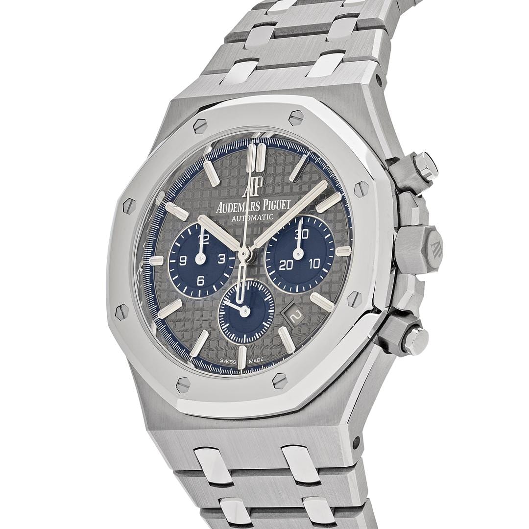 Audemars Piguet Royal Oak 26331IP.OO.1220IP.01 Chronograph Titanium Platinum Grey Dial Limited Edition view 2