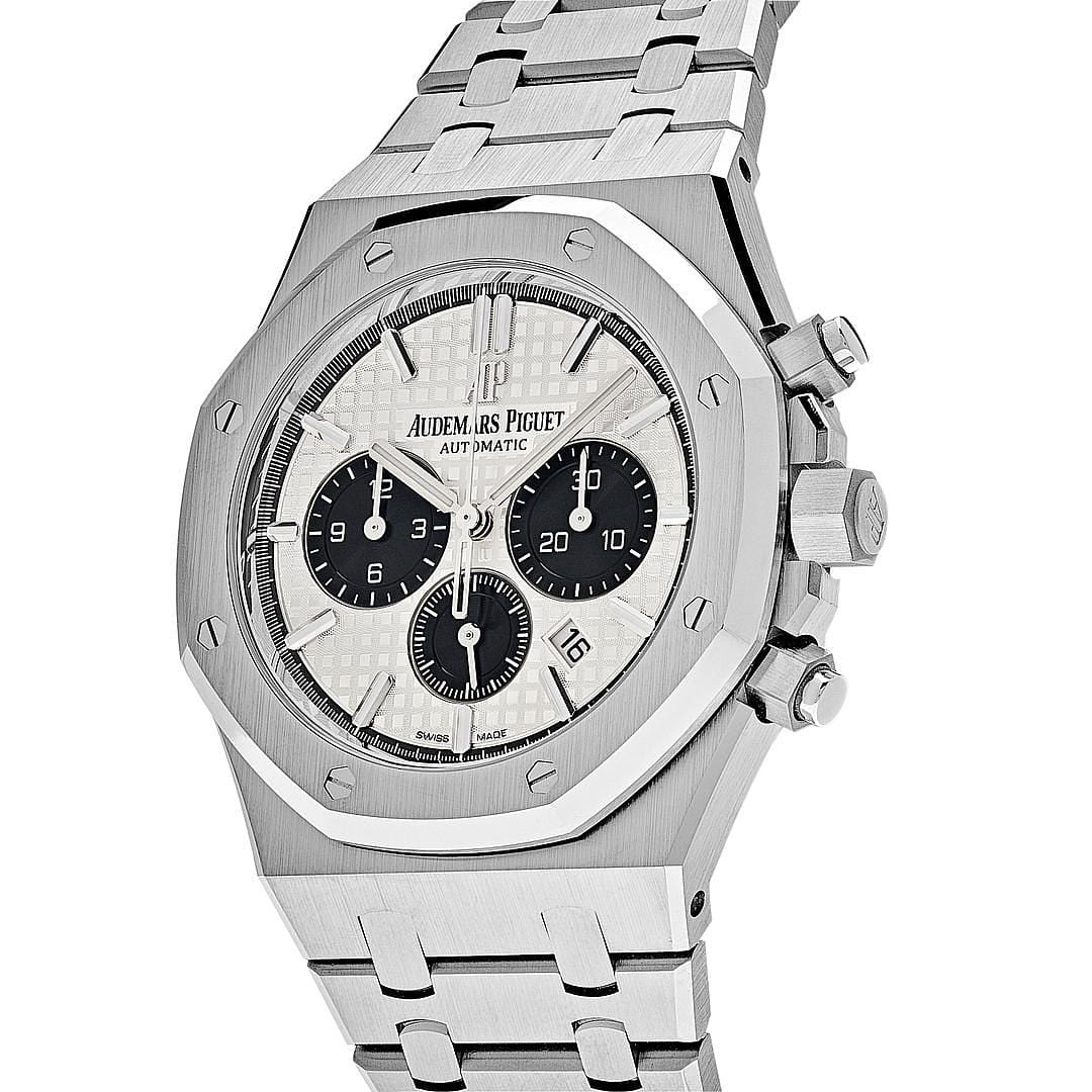 Audemars Piguet Royal Oak 26331ST.OO.1220ST.03 Selfwinding Chronograph Stainless Steel White Dial (2017) view 2