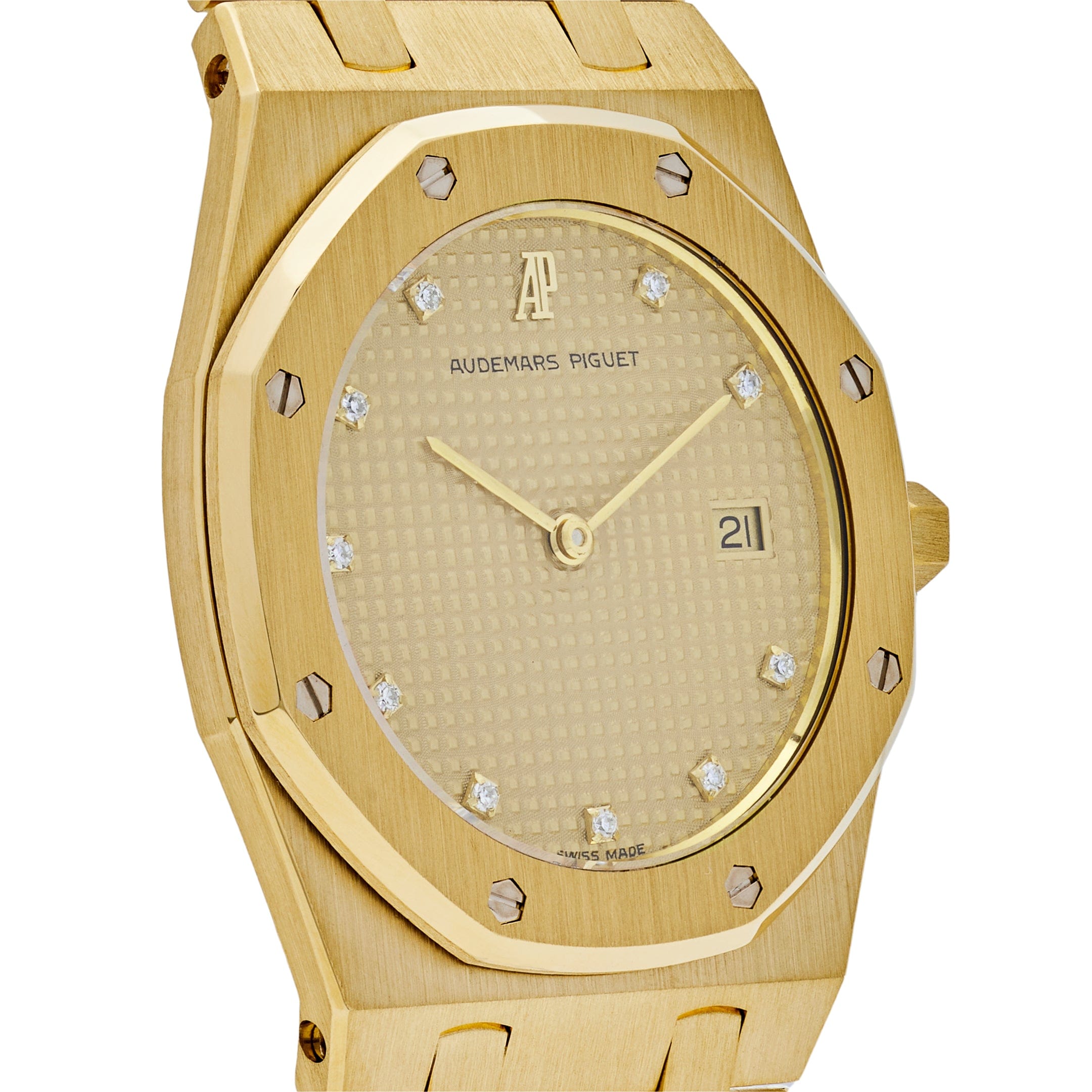 Audemars Piguet Royal Oak 56175BA Vintage Yellow Gold Champagne Dial view 4