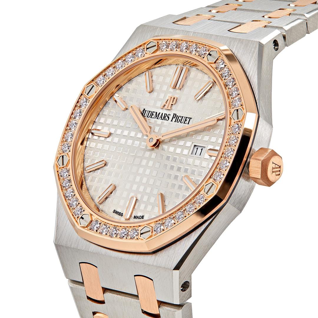 Audemars Piguet Royal Oak 67651SR.ZZ.1261SR.01 Quartz Rose Gold Stainless Steel Diamond Bezel view 2