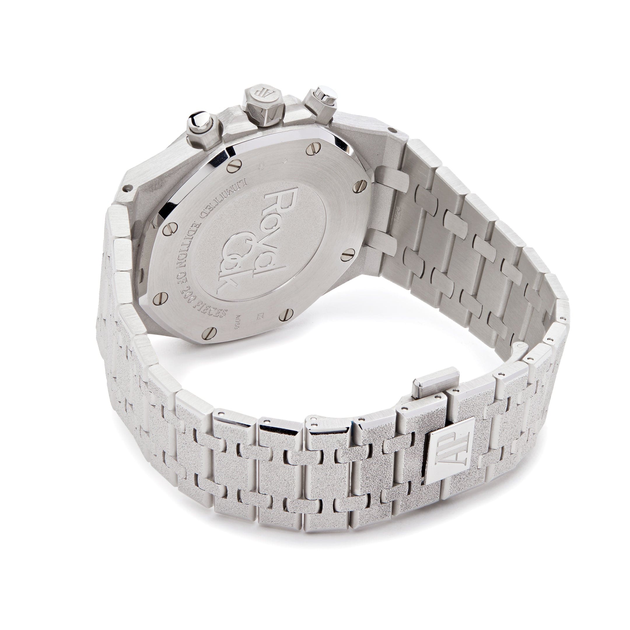 Audemars Piguet Royal Oak 26331BC.GG.1224BC.01 Chronograph Purple Dial Frosted White Gold view 4