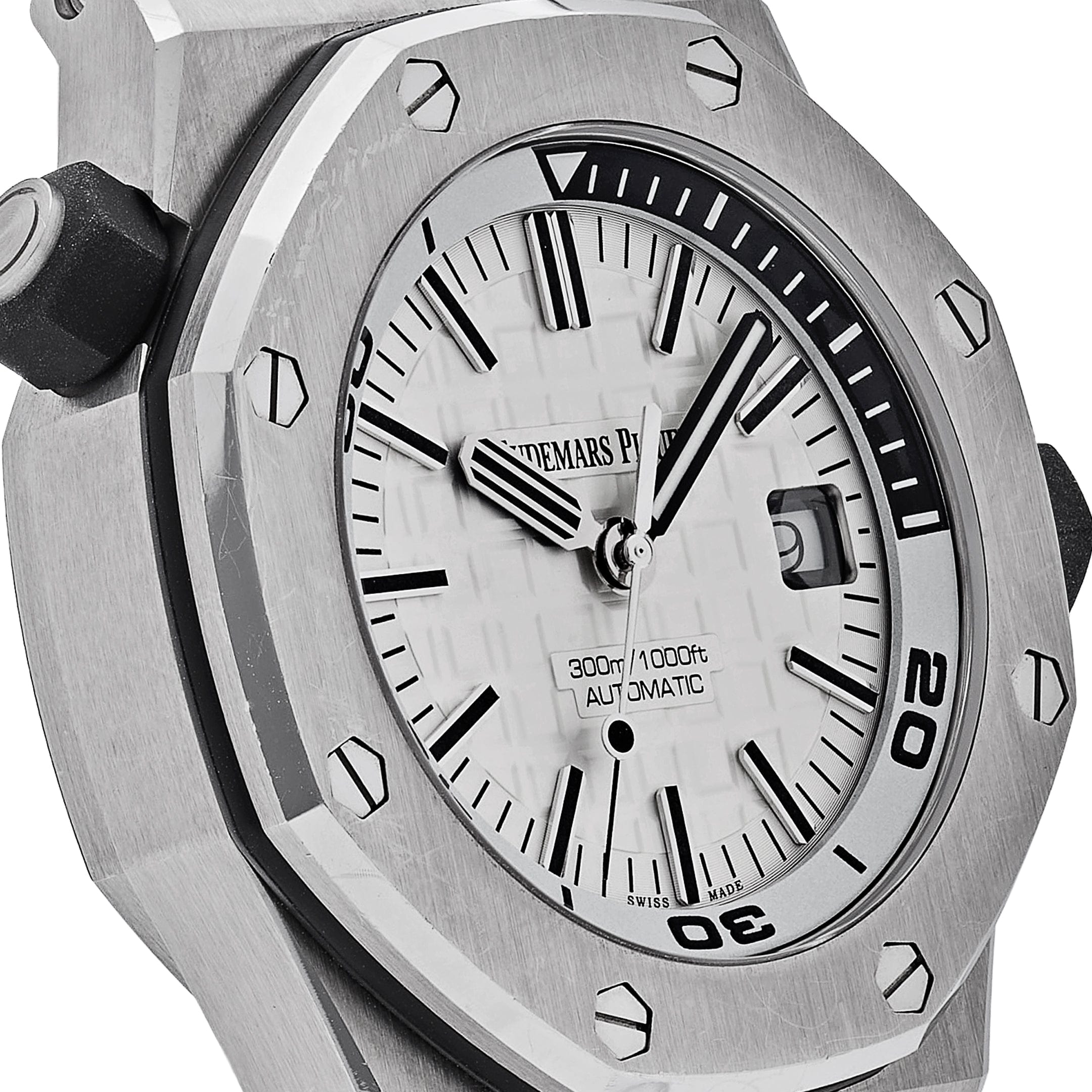 Audemars Piguet Royal Oak Offshore 15710ST.OO.A002CA.02 Diver Stainless Steel White Dial view 5