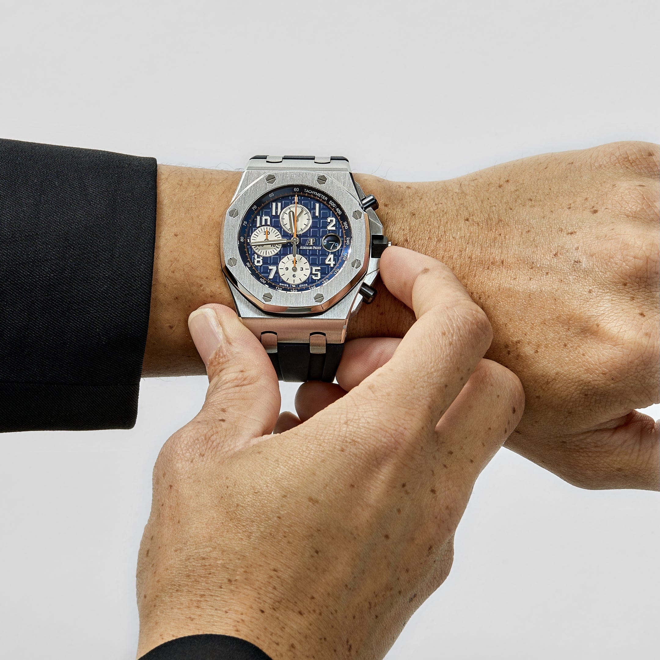 Audemars Piguet Royal Oak Offshore 26470ST.OO.A027CA.01 Chronograph Stainless Steel Blue Dial view 2