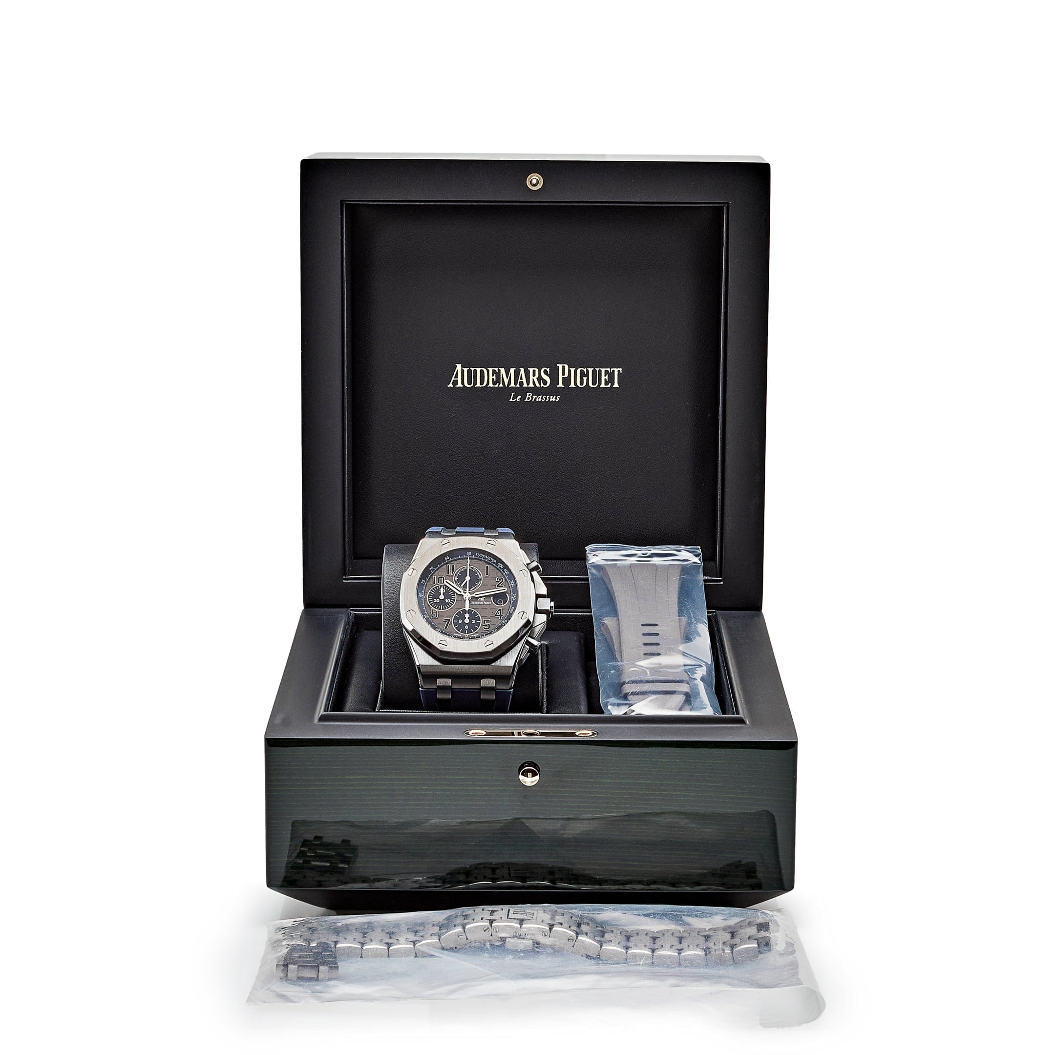Audemars Piguet Royal Oak Offshore 26474TI.OO.1000TI.01 Chronograph 'QEII Cup' Titanium Grey Dial Limited Edition (2019) view 7