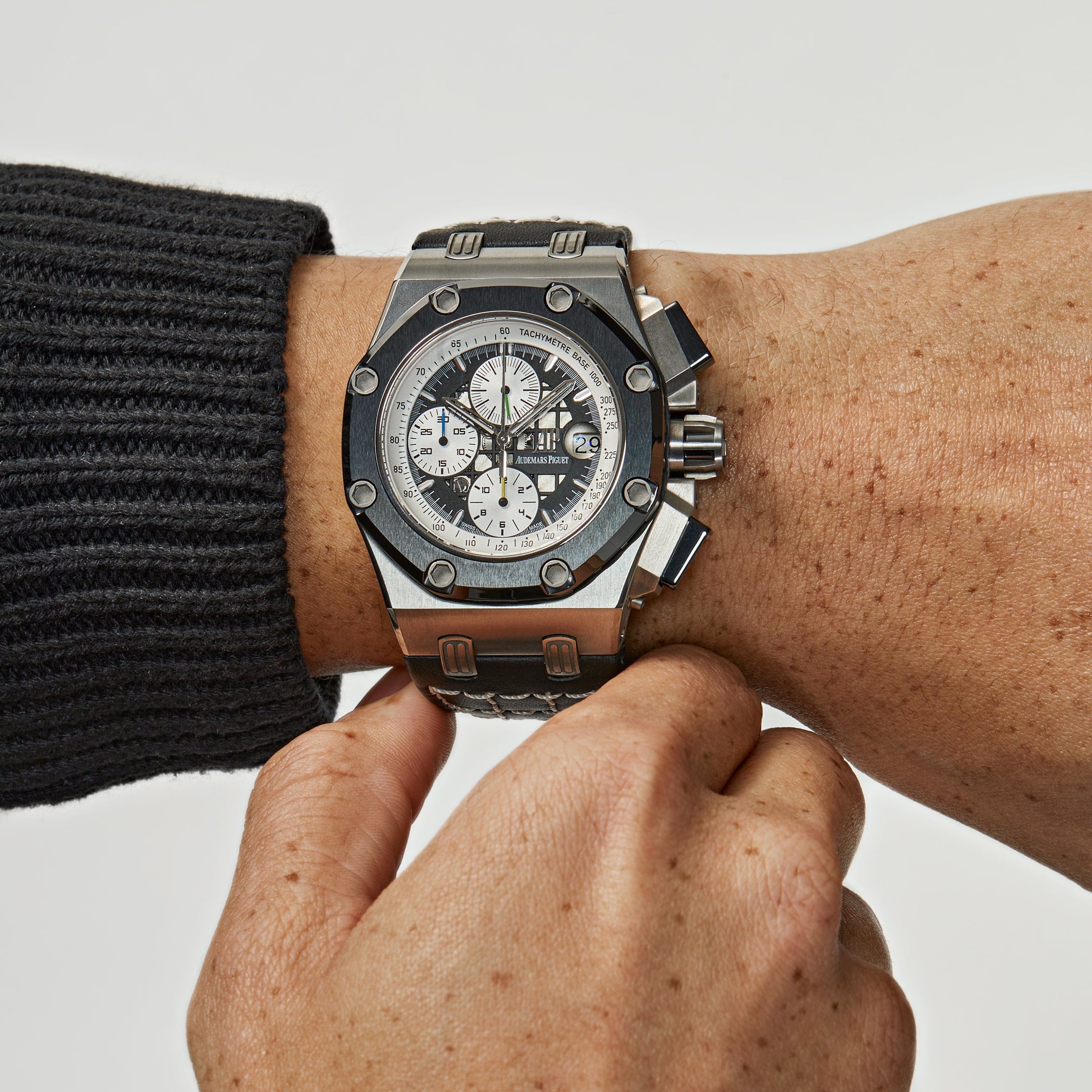 Audemars Piguet Royal Oak Offshore 26078IO.OO.D001VS.01 Chronograph 'Rubens Barrichello II' Limited Edition (2007) view 2