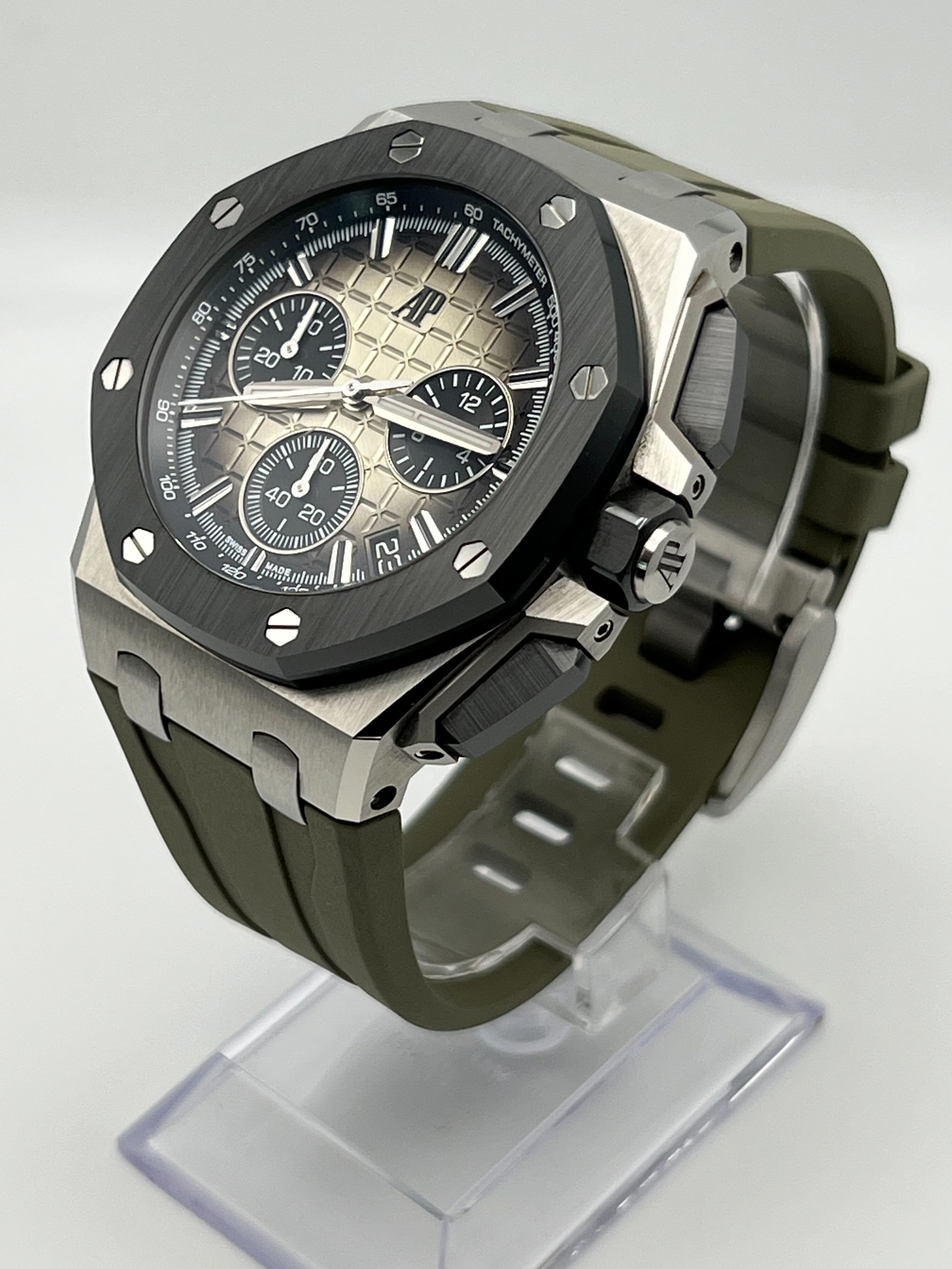 Audemars Piguet Royal Oak Offshore 26420SO.OO.A600CA.01 Chronograph Stainless Steel Brown Dial view 4