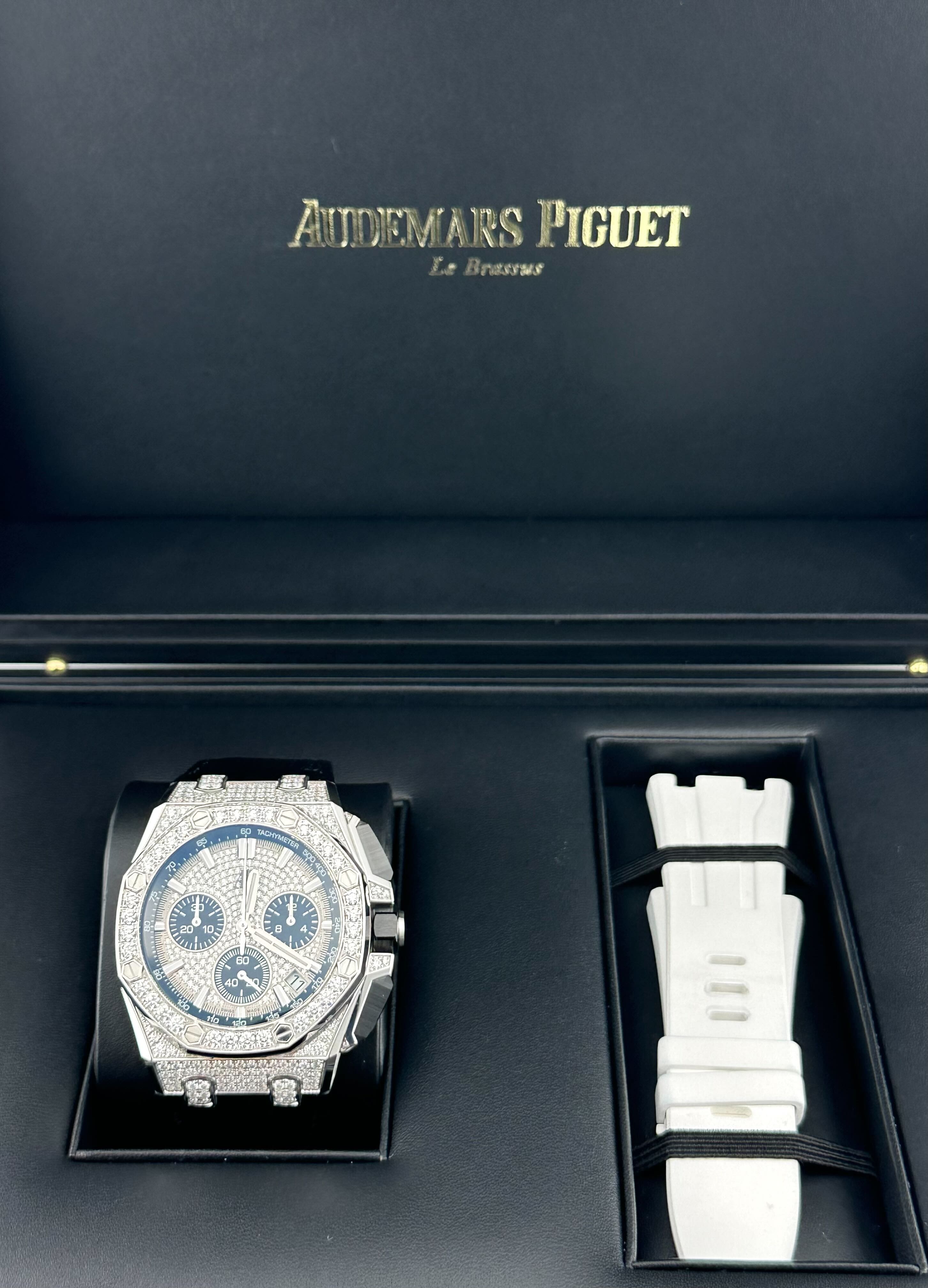Audemars Piguet Royal Oak Offshore 26423BC.ZZ.D002CA.01 Chronograph Diamond Case And Bezel view 6
