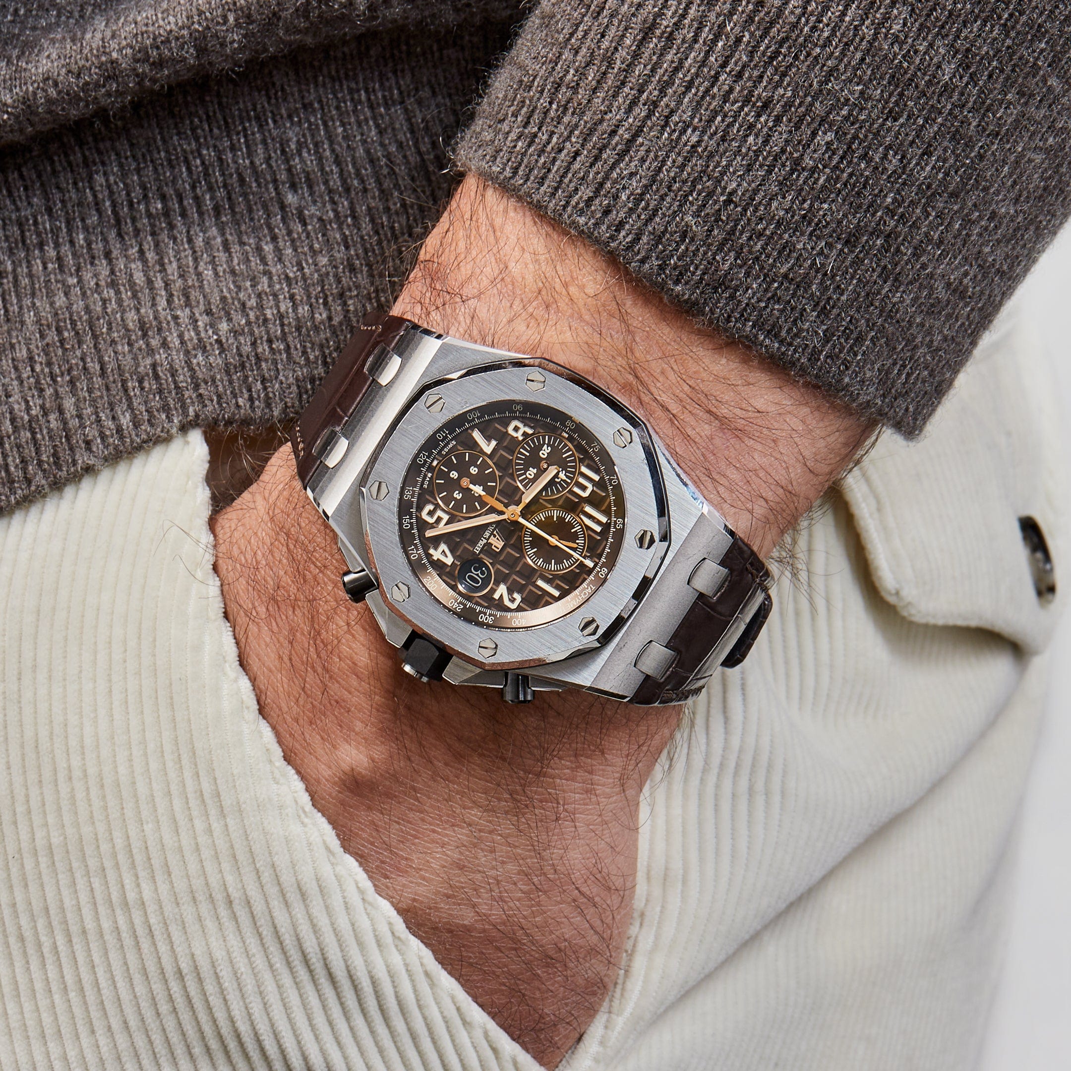 Audemars Piguet Royal Oak Offshore 26470ST.OO.A820CR.01 Chronograph Stainless Steel Brown Dial view 2