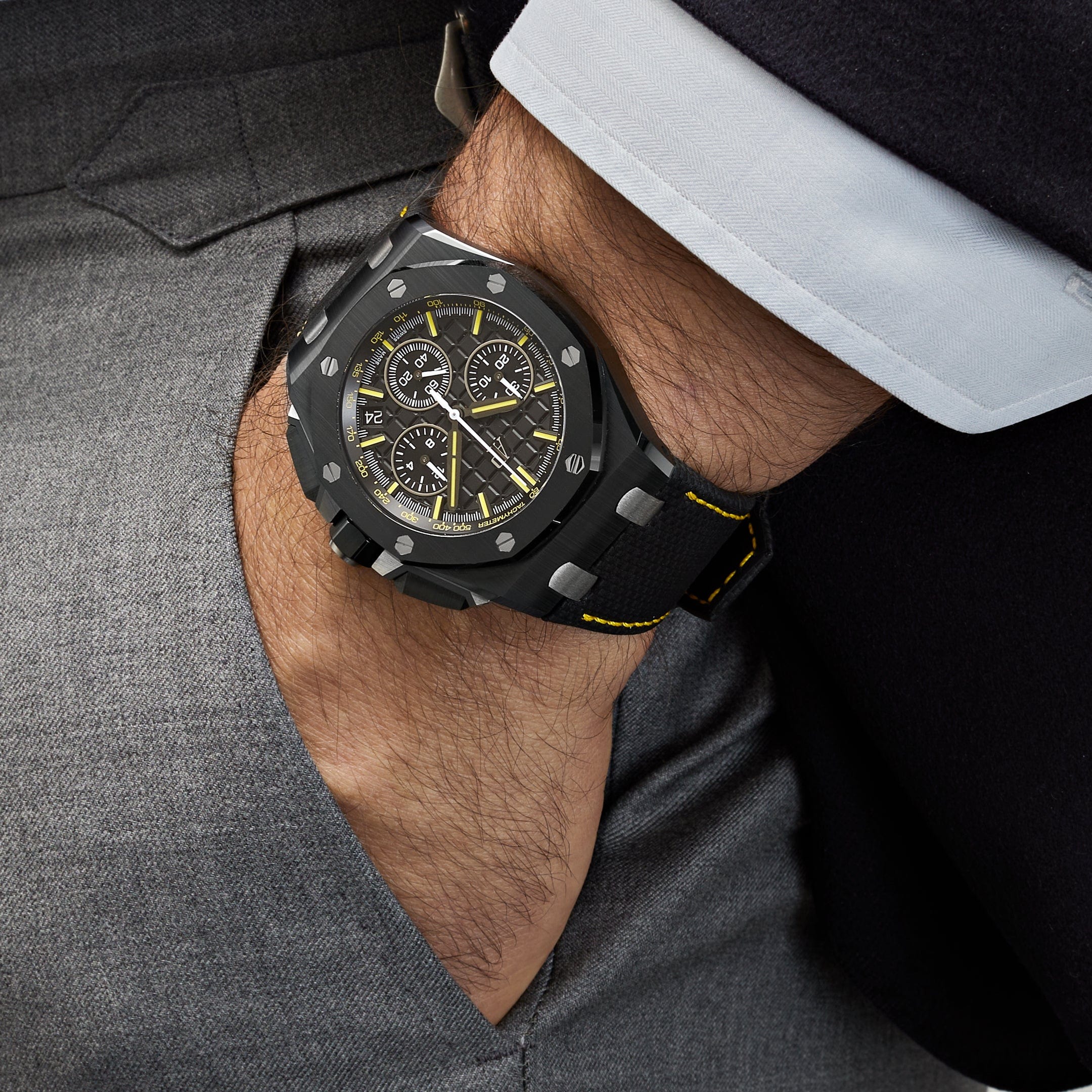 Audemars Piguet Royal Oak Offshore 26420CE.OO.A005VE.01 Chronograph 'End Of Days' Black Ceramic Limited Edition view 2
