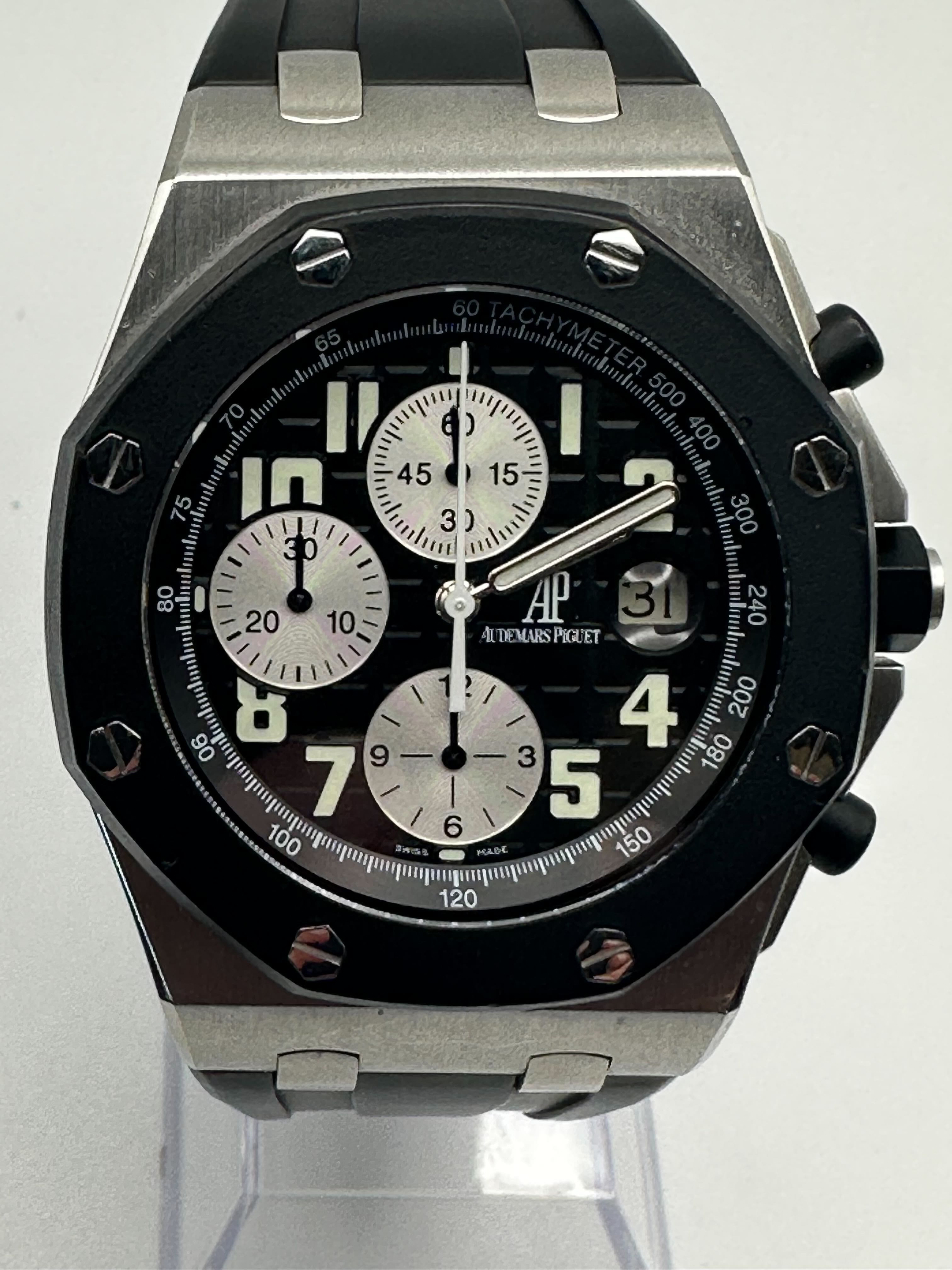 Audemars Piguet Royal Oak Offshore 25940SK.OO.D002CA.01.A Stainless Steel Black Dial view 3