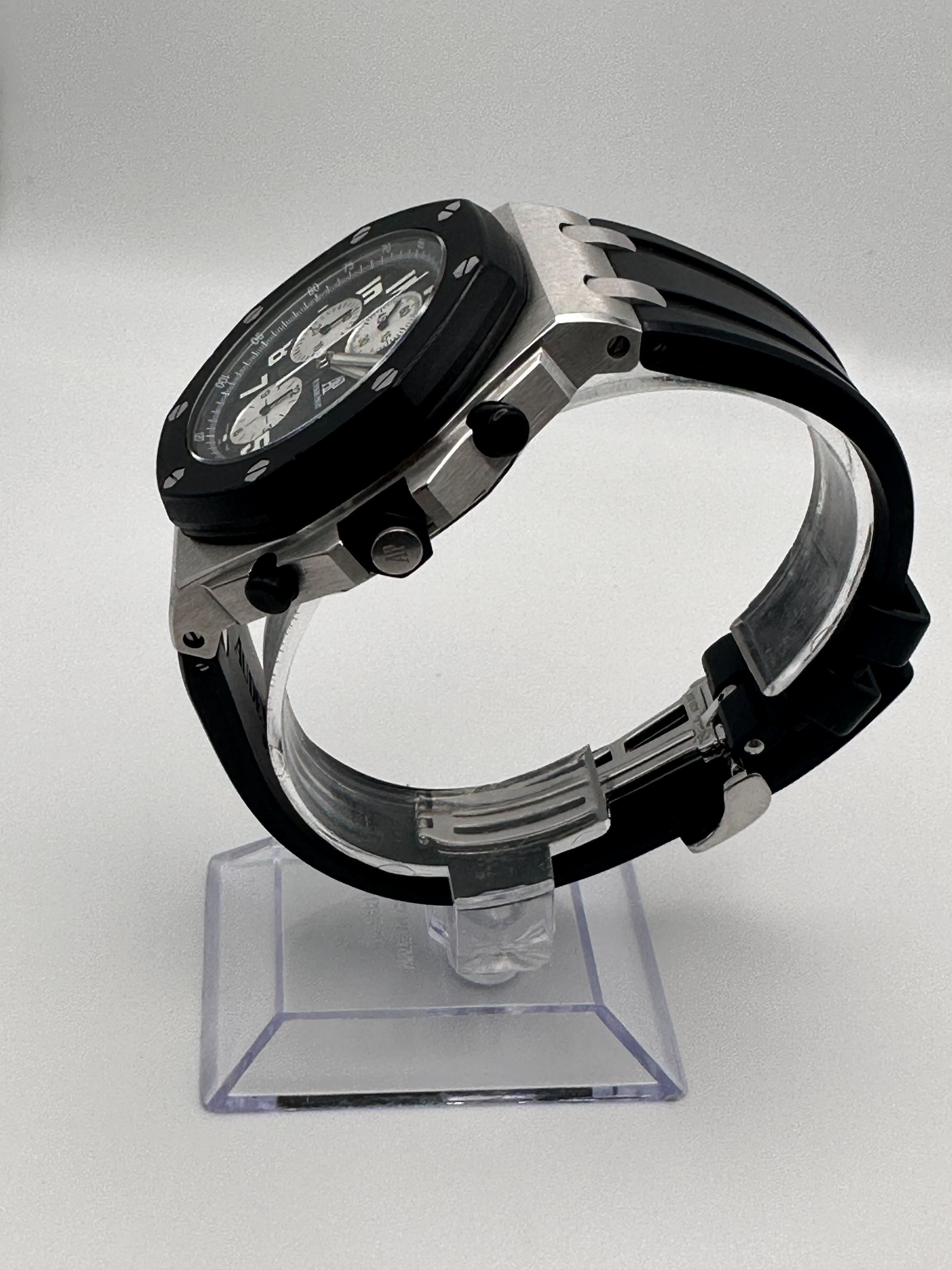 Audemars Piguet Royal Oak Offshore 25940SK.OO.D002CA.01.A Stainless Steel Black Dial view 4