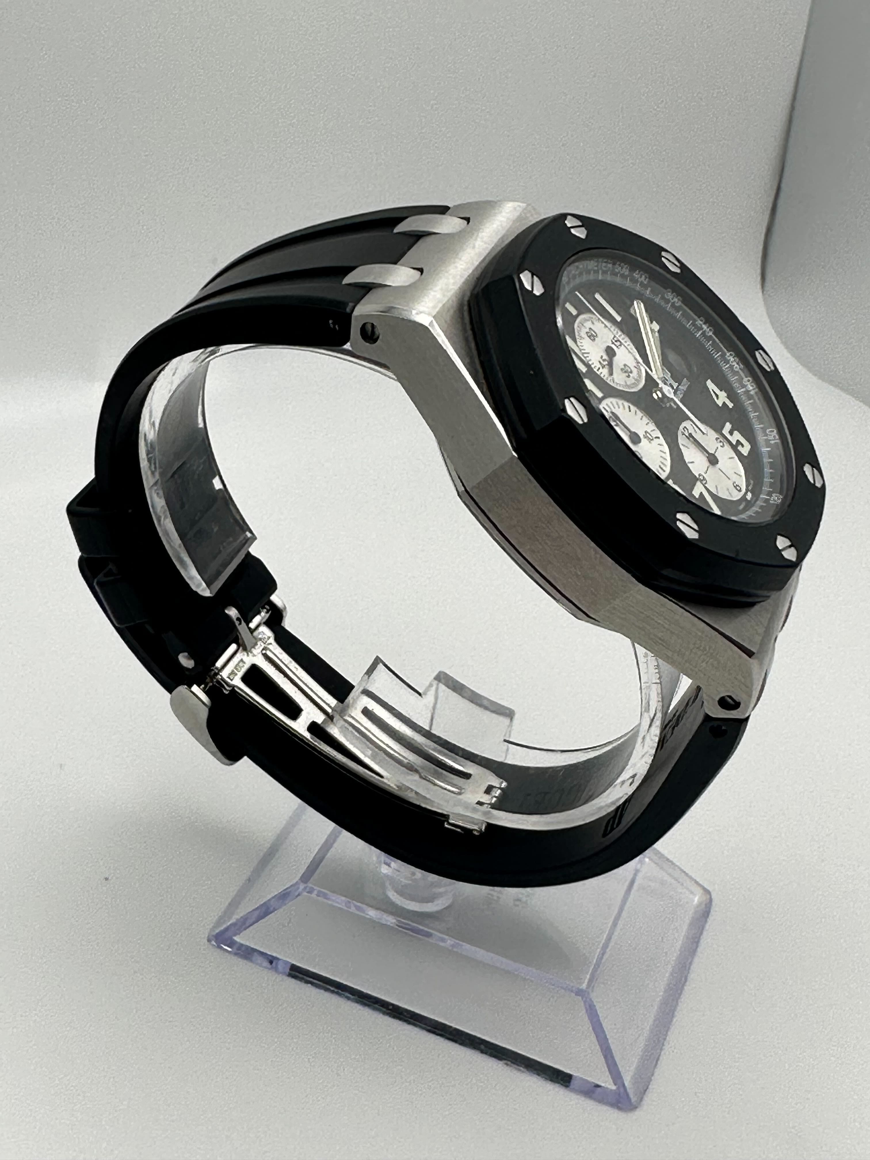 Audemars Piguet Royal Oak Offshore 25940SK.OO.D002CA.01.A Stainless Steel Black Dial view 5