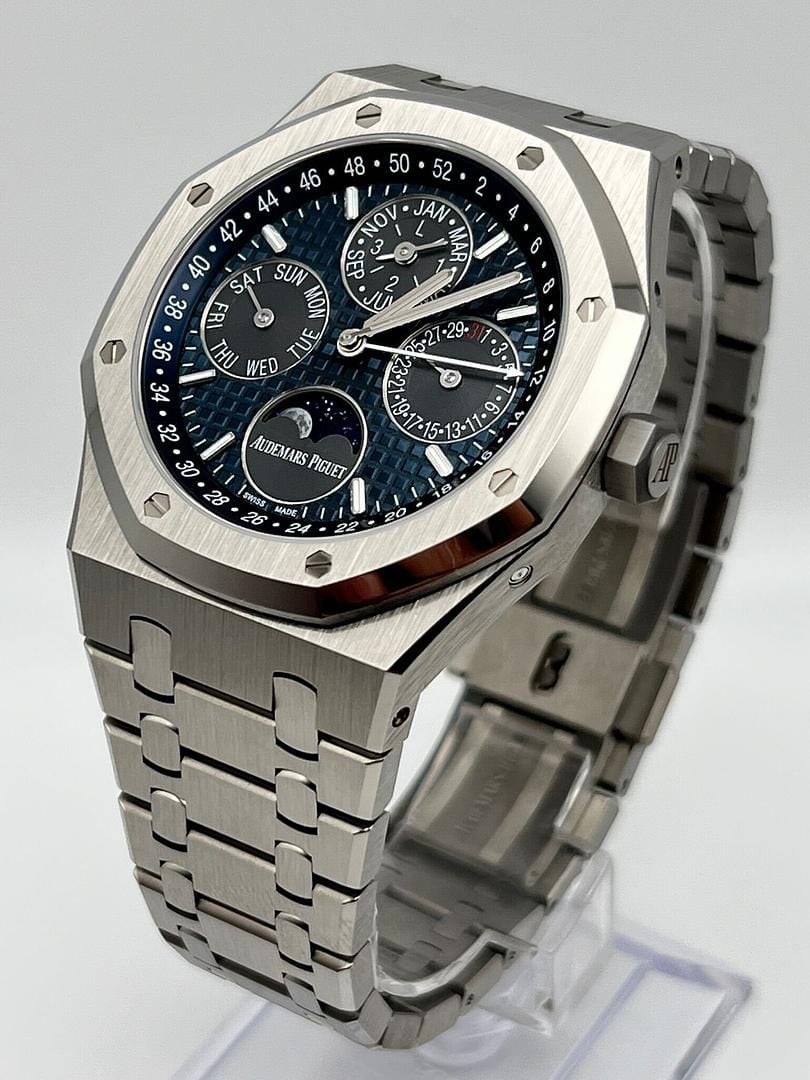 Audemars Piguet Royal Oak Perpetual Calendar 26574TI.OO.1220TI.01 Titanium Blue Dial (2020) view 2