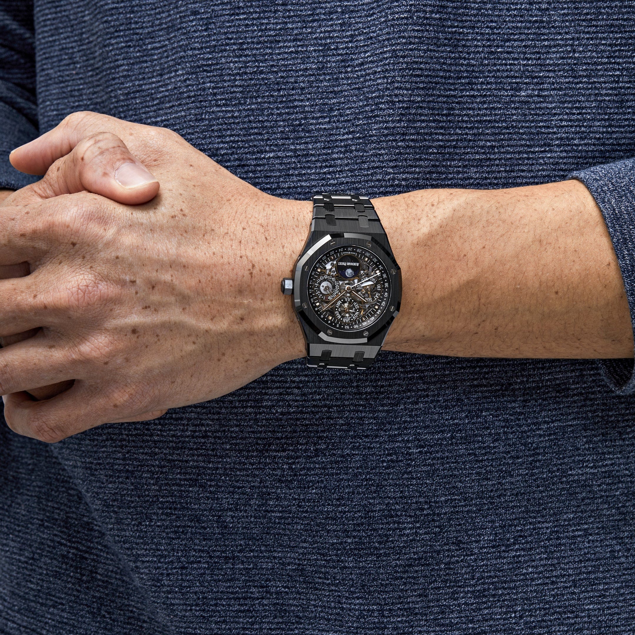 Audemars Piguet Royal Oak Perpetual Calendar 26585CE.OO.1225CE.01 Openworked Black Ceramic view 2