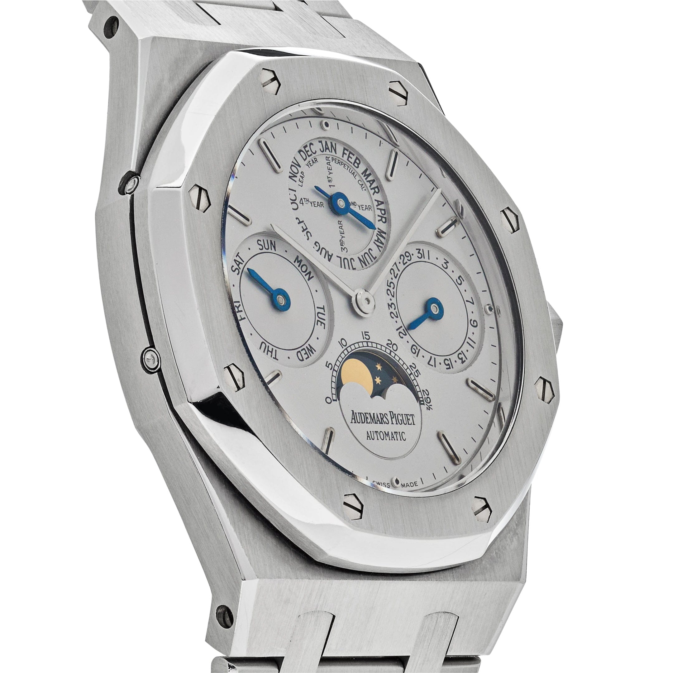 Audemars Piguet Royal Oak Perpetual Calendar 25820ST.OO.0944ST.01 Stainless Steel Smooth Grey Dial view 3