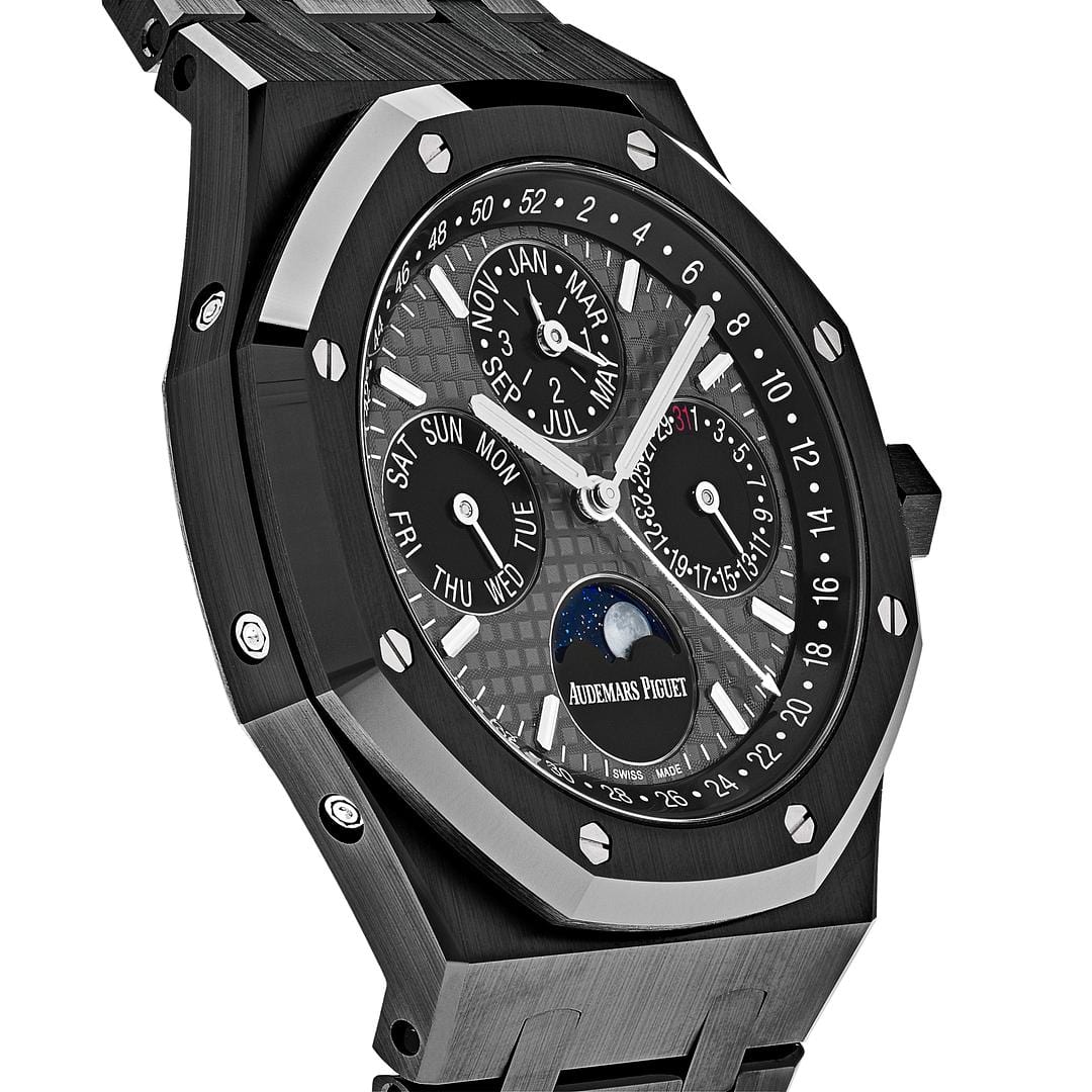 Audemars Piguet Royal Oak Perpetual Calendar 26579CE.OO.1225CE.01 Black Ceramic view 3