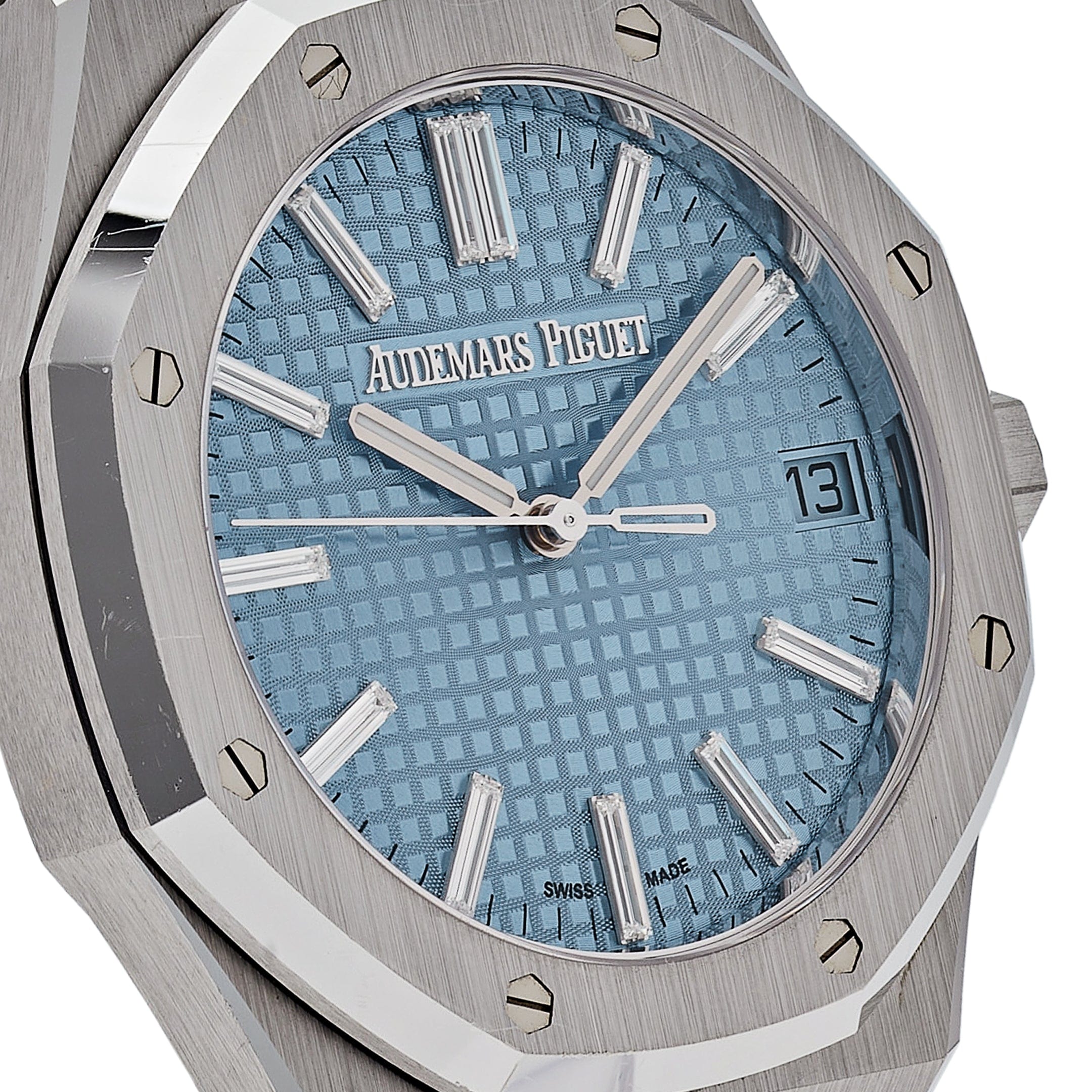 Audemars Piguet Royal Oak Selfwinding 15510BC.OO.1320BC.01 White Gold Blue Dial Limited Edition view 6
