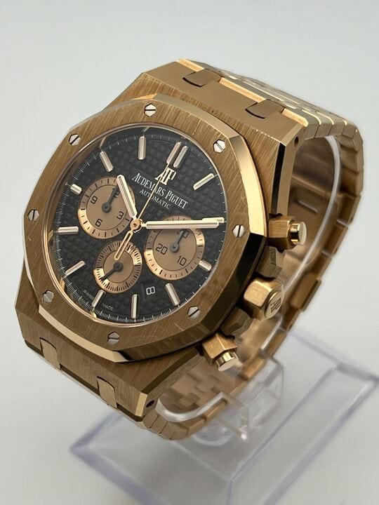 Audemars Piguet Royal Oak Selfwinding Chronograph 26331OR.OO.1220OR.02 Rose Gold Brown Dial view 2