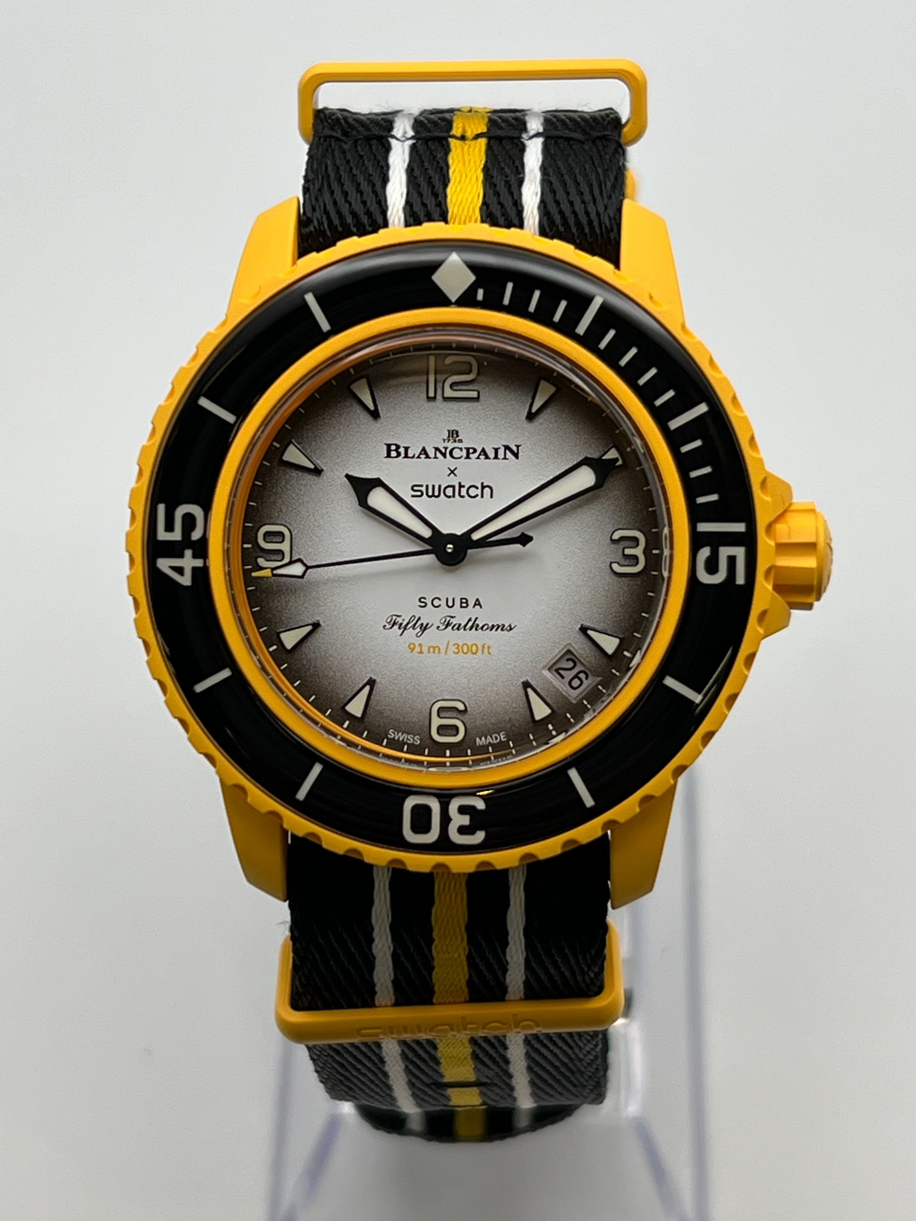 Blancpain x Swatch Scuba Fifty Fathoms Collection Pacific Ocean SO35P100 view 2