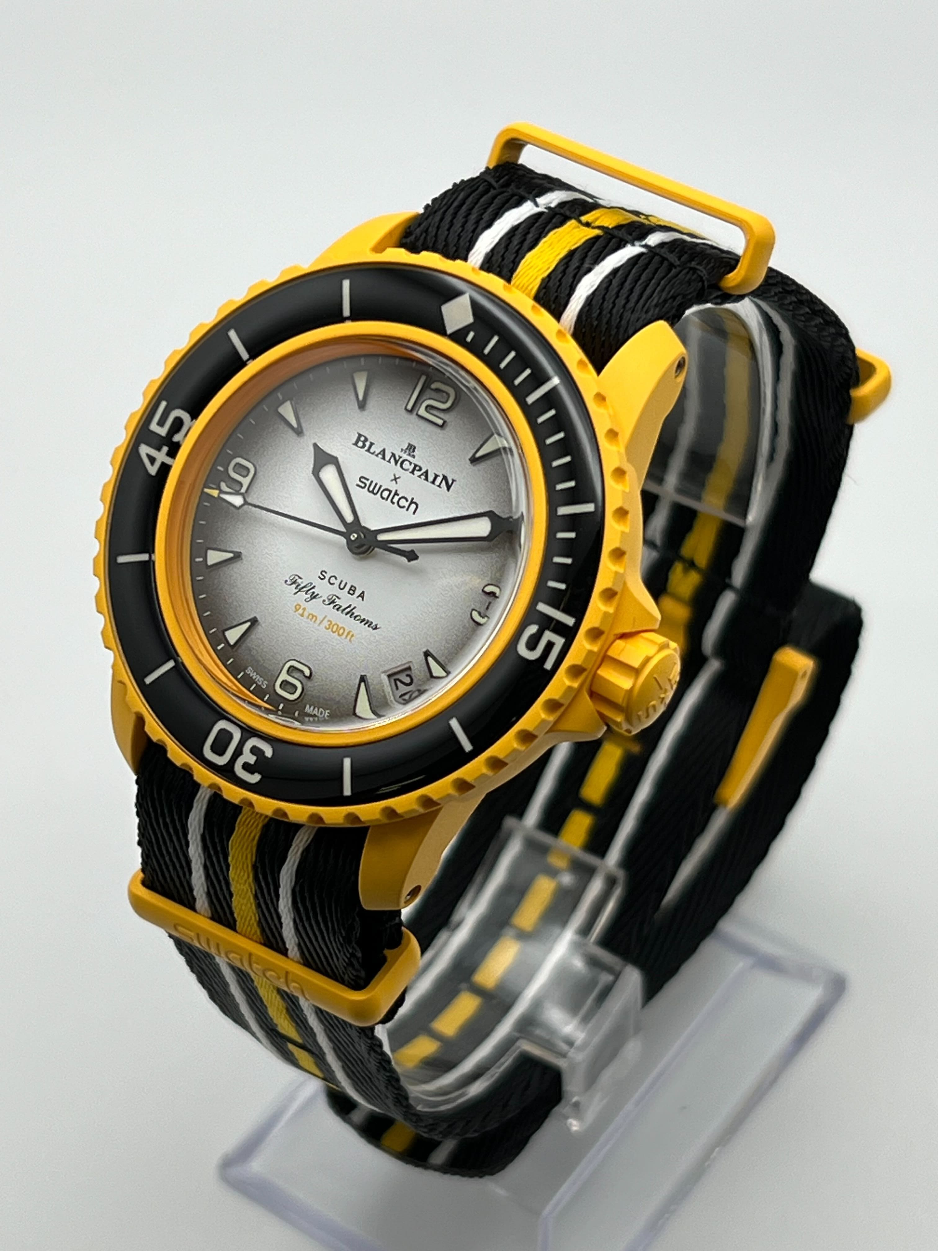 Blancpain x Swatch Scuba Fifty Fathoms Collection Pacific Ocean SO35P100 view 4