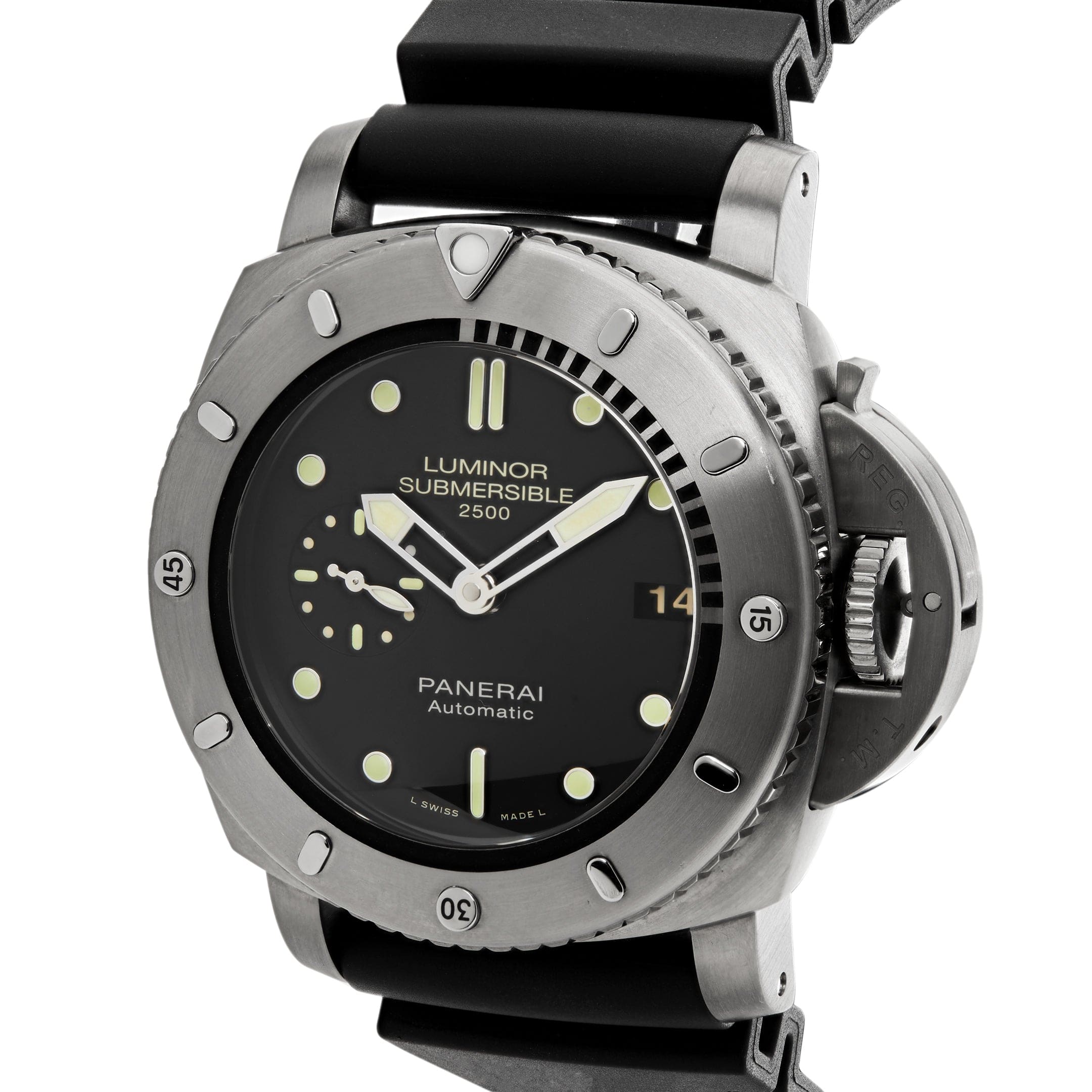 Panerai Luminor Submersible 1950 PAM00364 2500m 3 Days Titanio Limited Edition view 2