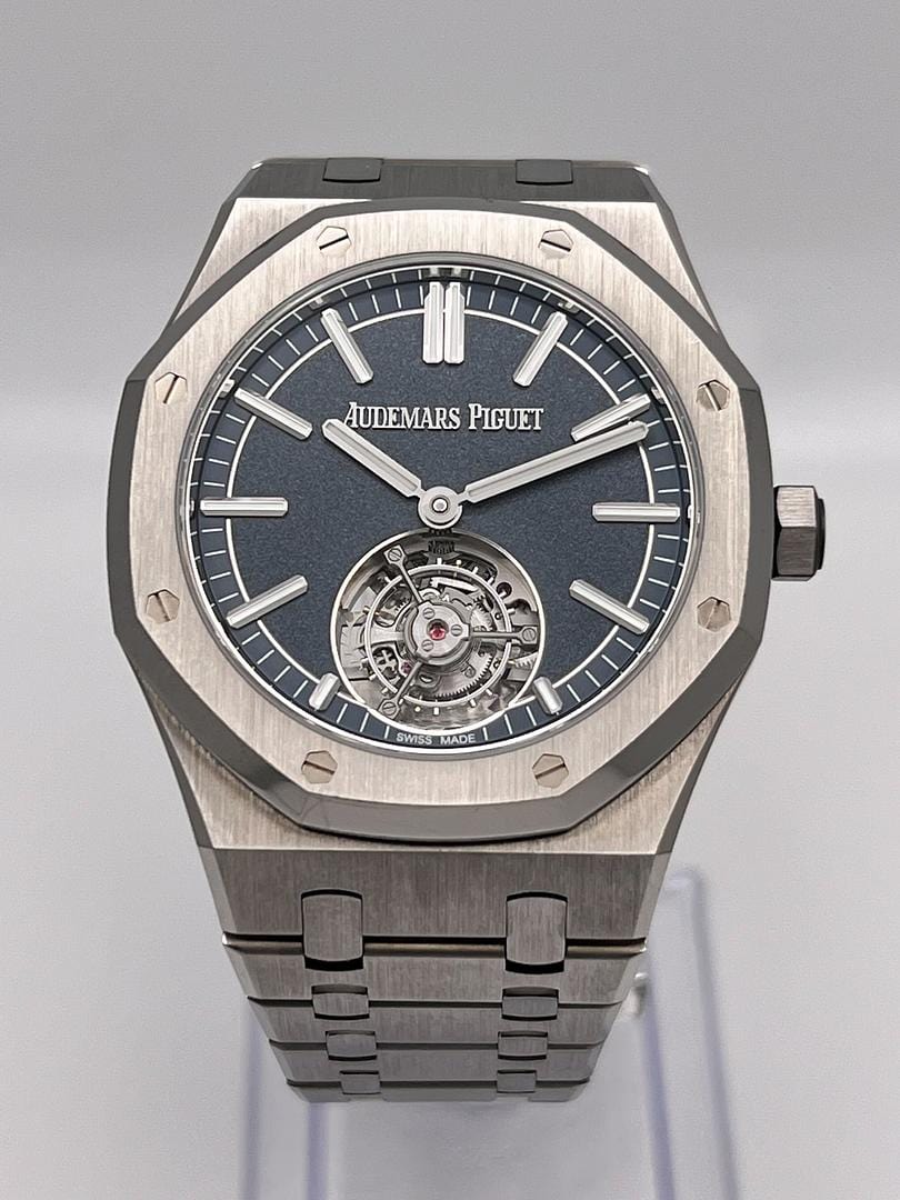 Audemars Piguet Royal Oak Selfwinding Titanium Blue Dial "50th Anniversary" 26730TI.OO.1320TI.01 view 3