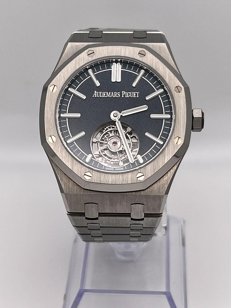 Audemars Piguet Royal Oak Selfwinding Titanium Blue Dial "50th Anniversary" 26730TI.OO.1320TI.01 view 6